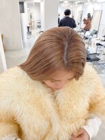 フォト 新宿三丁目(foto)&nbsp;ブリーチホワイトグレージュダブルカラーレイヤーカット韓国新宿