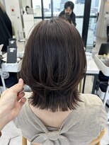 ビューナゴヤ 名駅(VIEW NAGOYA)&nbsp;レイヤーカット/外ハネレイヤー/くびれヘア/縮毛矯正