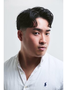 スタッグス 北千住(STUG'S) センター分け