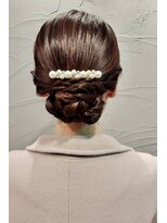 サンジュウナナドシー 大宮東口店(37.0℃)&nbsp;シンプル目シニヨン×パール上品ローロール