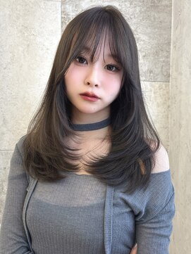 ロンドアリシア 金山(Lond Alexia) 酸性ストレート/前髪カット/リタッチ/カット/ブリーチ