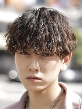 フィフス 渋谷(fifth) 渋谷波巻きツイストスパイラルシャドウルーズパーマツーブロック