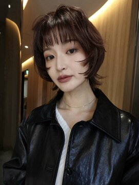 ミンクス渋谷スマートサロン(MINX shibuya smart salon) 大人ヘルシー「マッシュウルフ」× 深みのあるカシスグレージュ