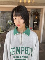 アミュー(amiu)&nbsp;顔周りレイヤースタイル