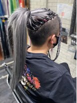 モシャス(MOSHASU)&nbsp;【ブレイズ】MIYAVI風ヘアスタイル【派手髪】