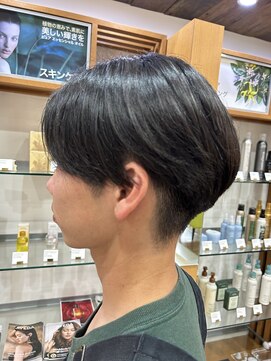 プランタンアヴェダ(printemps AVEDA) 毛流れセンターパート