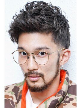 メイドマンバーバーショップ 西宮北口(MADE MAN BARBER SHOP) 【西宮初かりあげ専門店☆】フェードバーバーツーブロビジネス