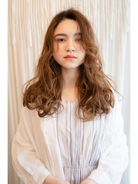 マグノリア オモテサンドウ(MAGNOLiA Omotesando) 大人かわいいぬけ感ウェーブ！強弱MIXスパイラルパーマ