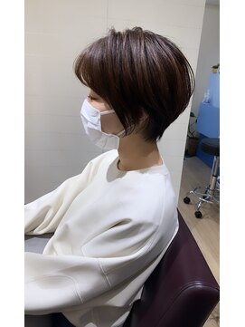 パブロ(Pablo) えりあし美人ショート