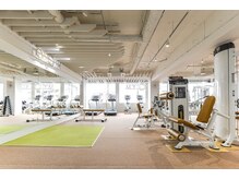 【フィットネスジム】も完備☆