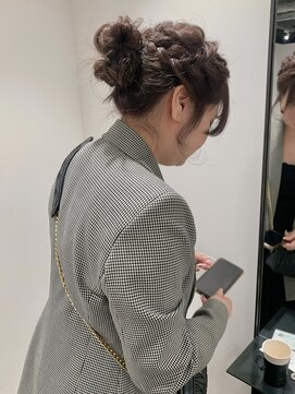 ゴウトゥデイ 渋谷MODI店(GO TODAY) お団子アレンジ