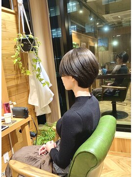 ロコ(loco) 【耳かけショート】