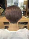 首が細見え★刈り上げショートボブ