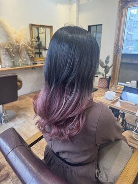 ゴーシェン 津田沼本店(Goshen) ブラック×ピンクツートーンカラー