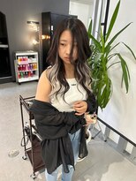 キング(K!ng)&nbsp;縮毛矯正髪質改善ハイライトレイヤーカット枚方美容室エクステ