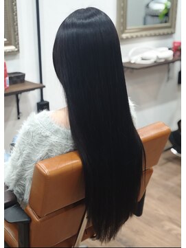 ルッチ(Lucci) ナチュラルストレート