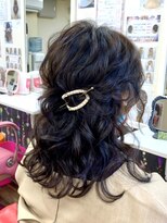 ヘアセットアップス(UP's) ☆黒髪でも空気感たっぷり『王道のハーフアップ♪(*´▽｀*)』