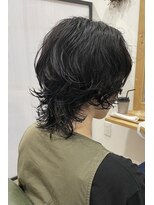 ココンプリュス アンド モナ(COCON+&MONA+)&nbsp;ミディアムウルフパーマ