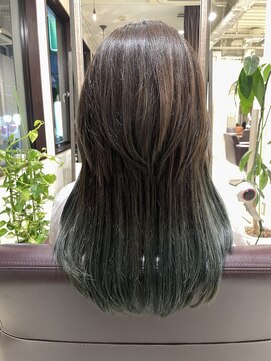ヘアメイク カン プラスエフ(HAIR MAKE KANN+f) モスグリーンカラー