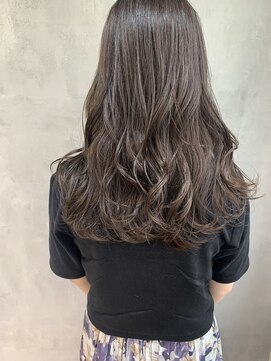 キチ(kichi.) [kichi.] ロングヘア×ラベンダーくすみベージュ