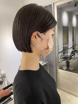 カウチ(kauti)&nbsp;黒髪耳かけボブ