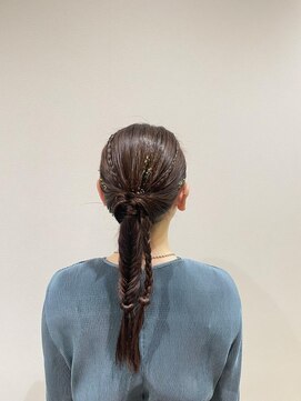 フェイス 石川町 (FACE) 編み下ろしアレンジ/結婚式お呼ばれヘア/フィッシュボーン