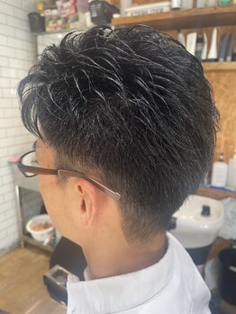 メック(mek)の写真/オシャレなビジネスマンのスタイルをご提案！再現性の高いカット技術で、朝のセットも楽にキマる。