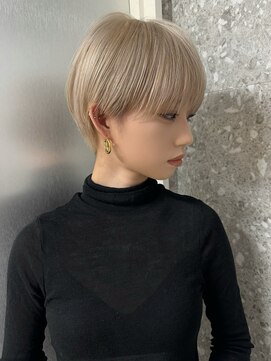 サンク 原宿 表参道(cinq) ダブルカラーレイヤーボブナチュラルボブショートウルフボブ