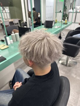 エイト 川崎店(EIGHT) ホワイトグレージュ