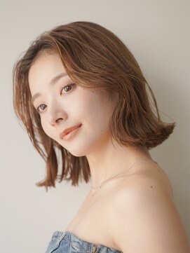 ワン 川崎(ONE) オリーブベージュ/ウェットヘア /レイヤーカット /川崎