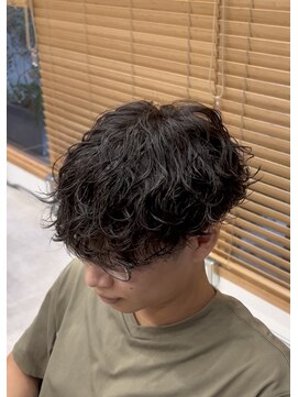 エッジ(EDGE) メンズ波巻きツイストスパイラルパーマ刈り上げショートマッシュ