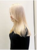 ブロンドベージュ×ロングスタイル