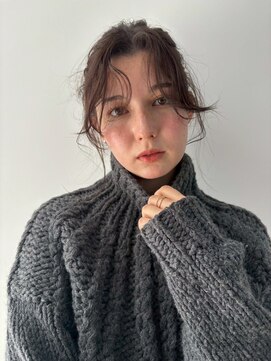 ユーフォリア 青山(Euphoria) 20代30代大人ブラウンカラー