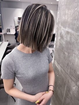 キング 心斎橋店(K!ng) 縮毛矯正髪質改善レイヤーカットトリートメント心斎橋美容室