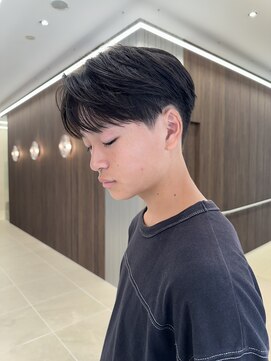 カルム(kalm) メンズセンターパートウルフセンターパートニュアンスパーマ襟足