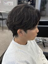 リオールバイニアウ(RE:ALL by Niau) MEN’S HAIR/波巻ツイストスパイラル/フェザーパーマ/新田