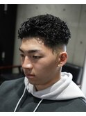 MEN'S/極道パーマ×スキンフェード/短髪/黒髪
