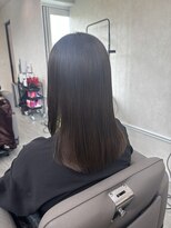 アキコ(AKIko)&nbsp;エイジング毛でも艶々で自然なストレート