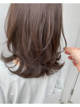 カプア 仙台駅前店(Kapua) 外ハネミディアム/ヘルシーレイヤーで無造作ロブ/10代20代人気◎