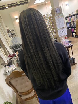 カット イン ヌーボ(cut in NOUVEAU) ブリーチ&カラー