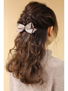 ヘアーガーデン ハニワ(Hair Garden 葉庭) 卒業式/結婚式 おすすめスタイル ハーフアップ