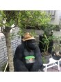 インデックスヘア リブゴーシュ スパ 両国 夏仕様のゴリラと植木で、エントランス豪華でした