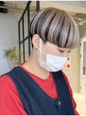 インナーカラーマッシュショート ショコラベージュ ケアブリーチ