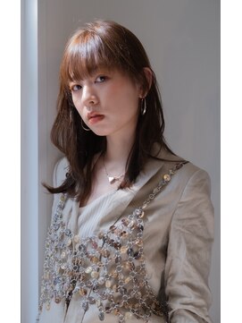 マウロア(MAULOA) 【MAULOA】ふんわりミディ くびれヘア ベージュカラー