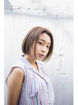 切りっぱなし前髪センターパートボブ/オリーブカラー