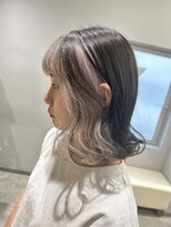 アヴァンス 京橋店(AVANCE) ホワイトインナーカラー
