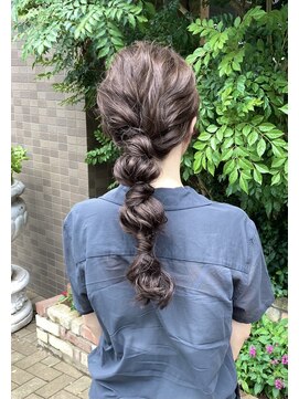 ファーレンピュアスウィート(fahren-pure-suite) ヘアアレンジ