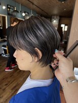 ロイズ ヘアデザイン アンド スパ(LOES) シルバーハイライト