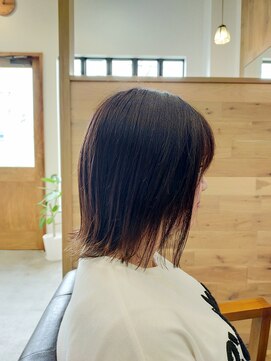 ピース(piEcE) 大人の外ハネボブ　20代30代40代　大人かわいいショートカット