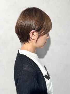 アッシュ 浜田山店(Ash) 丸みが可愛いショートヘアー